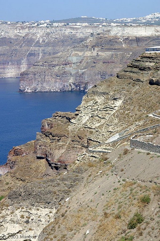 Santorini
Puerto de Athinios desde Caldera View
Santorini