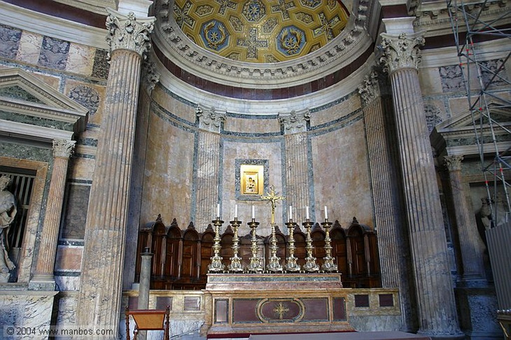 Roma
Altar de El Panteon
Roma