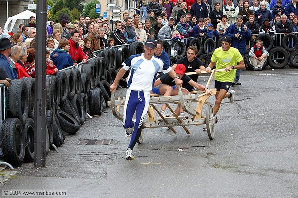 Charmey
Guardando el equilibrio en la carreta
Pays de Fribourg