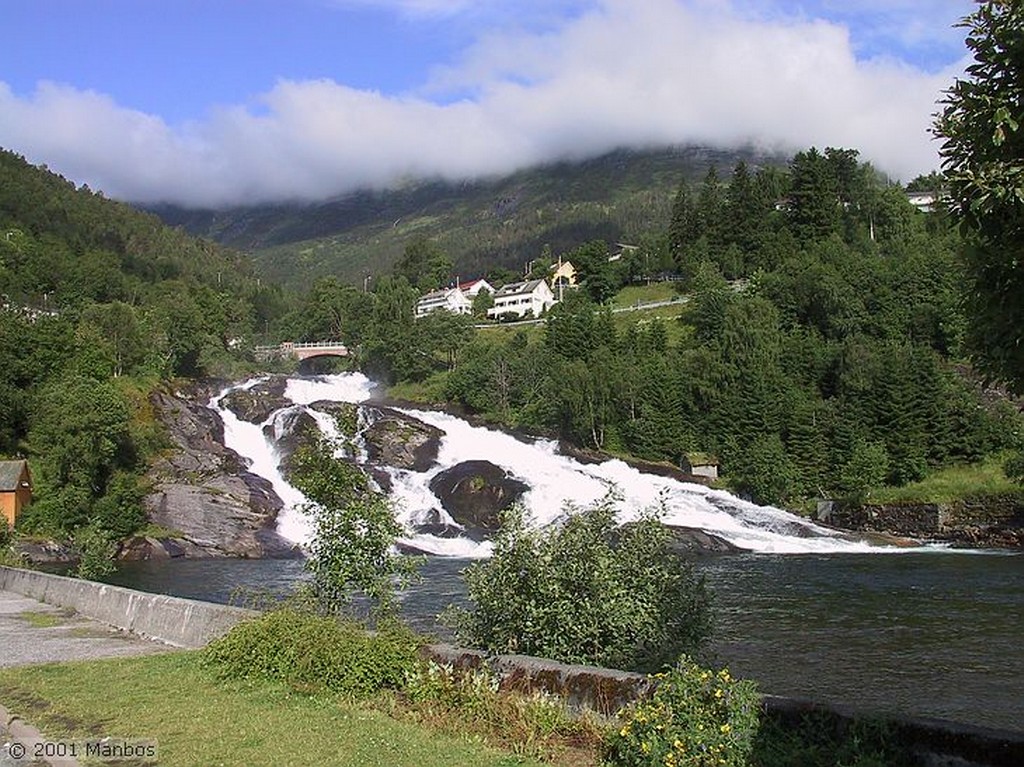 De Hellesylt a Geiranger
Nave Costa Romántica
Noruega