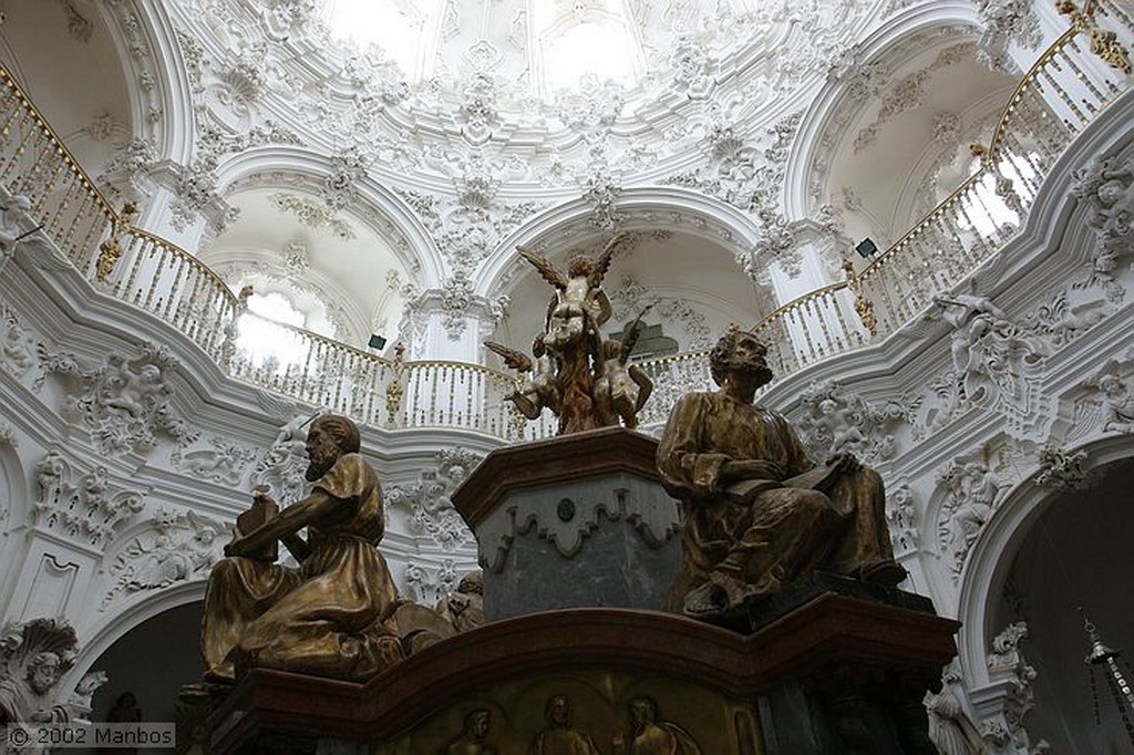 Priego de Córdoba
Iglesias y barroco - Sagrario de la Asunción
Córdoba