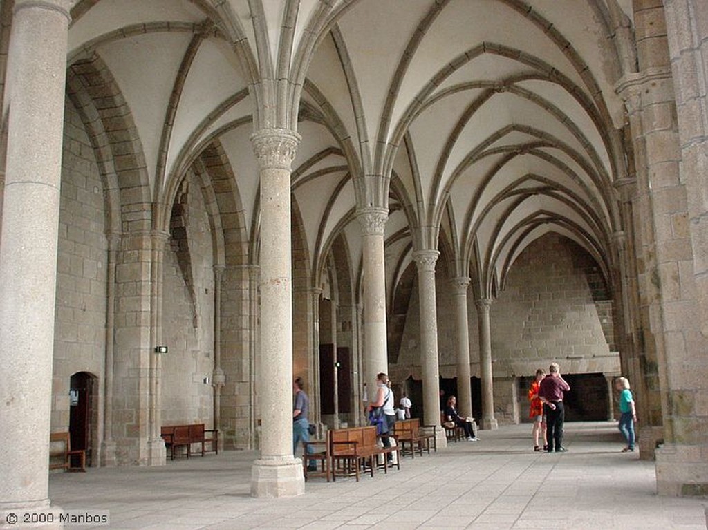 Mont Saint Michel
Polea para subir productos al Monasterio
Normandía