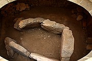 Capilla de la Santa Cruz y Dolmen, Cangas de Onís, España