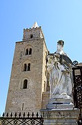 Piazza Duomo, Cefalu, Italia