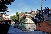 Puente de la Academia, Venecia, Italia