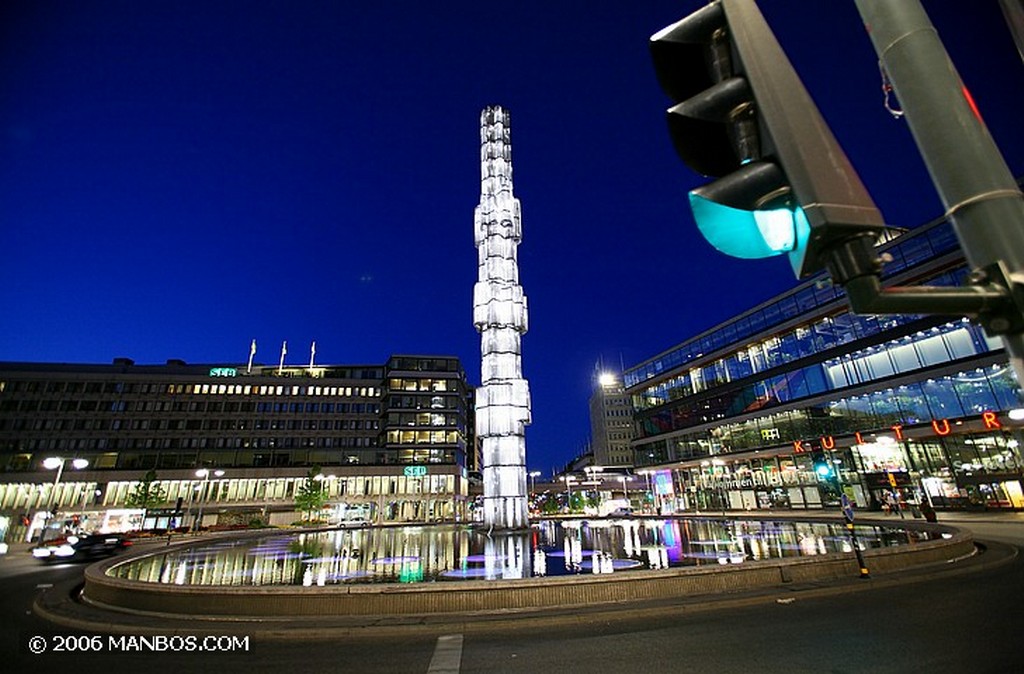 Estocolmo
Obelisco de cristal de Orrefors
Estocolmo