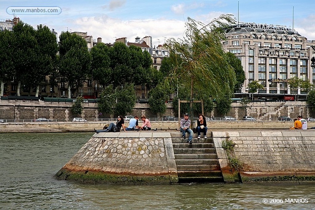 Paris
Embarcadero de Notre-Dame
Paris