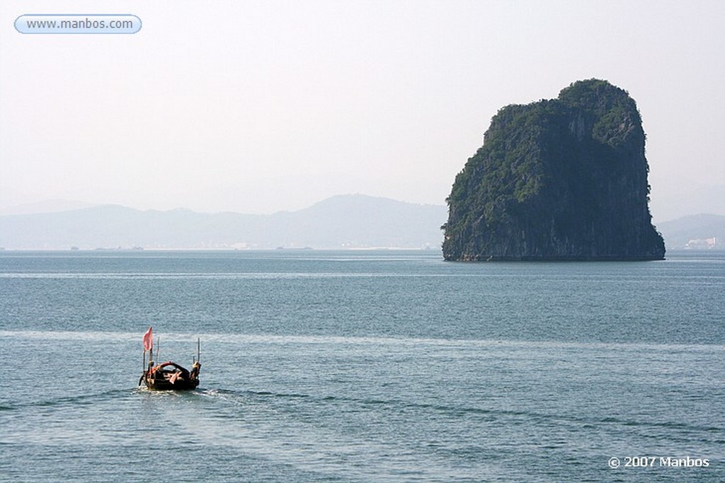 Halong Bay
Quang Ninh