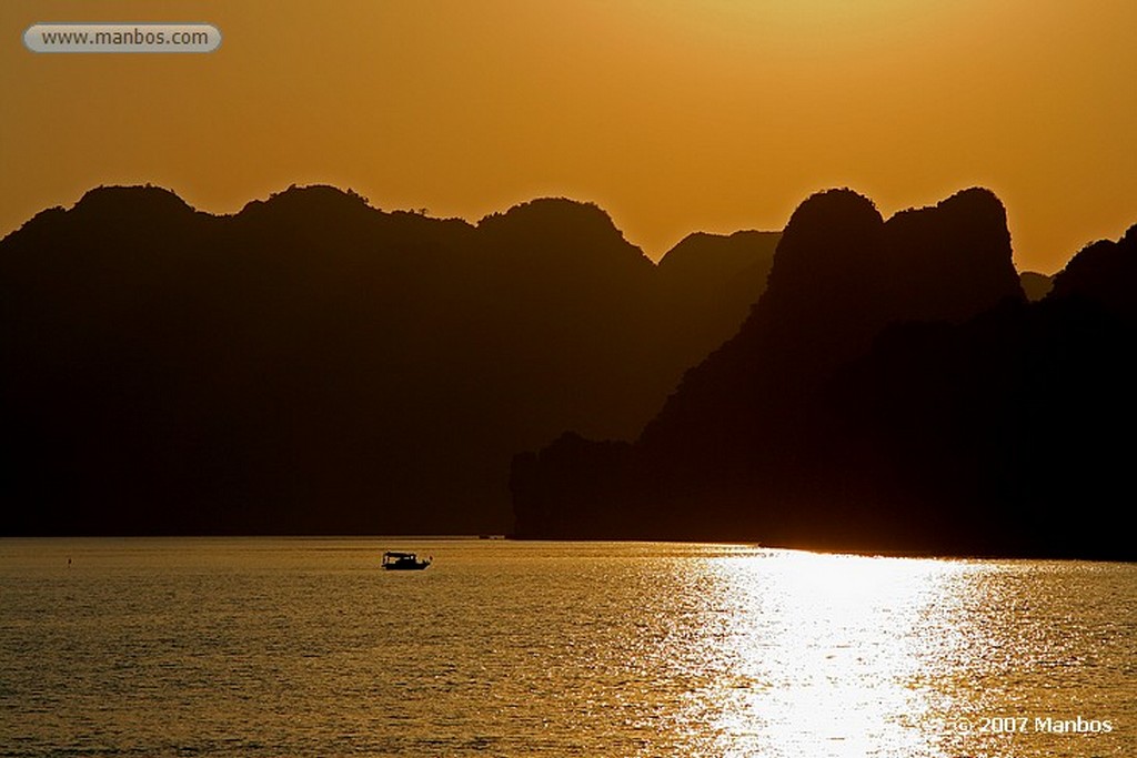 Halong Bay
Quang Ninh