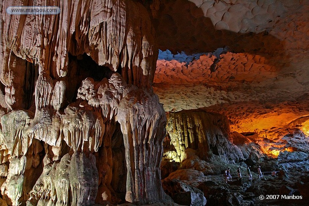 Halong Bay
Quang Ninh