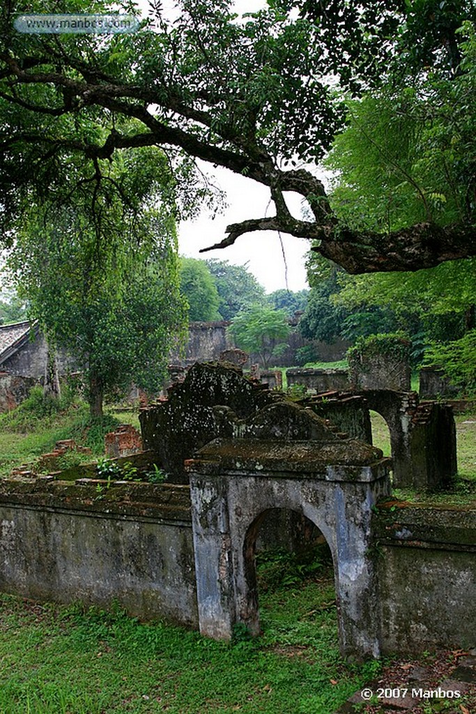 Tumba Tu Duc
Hue