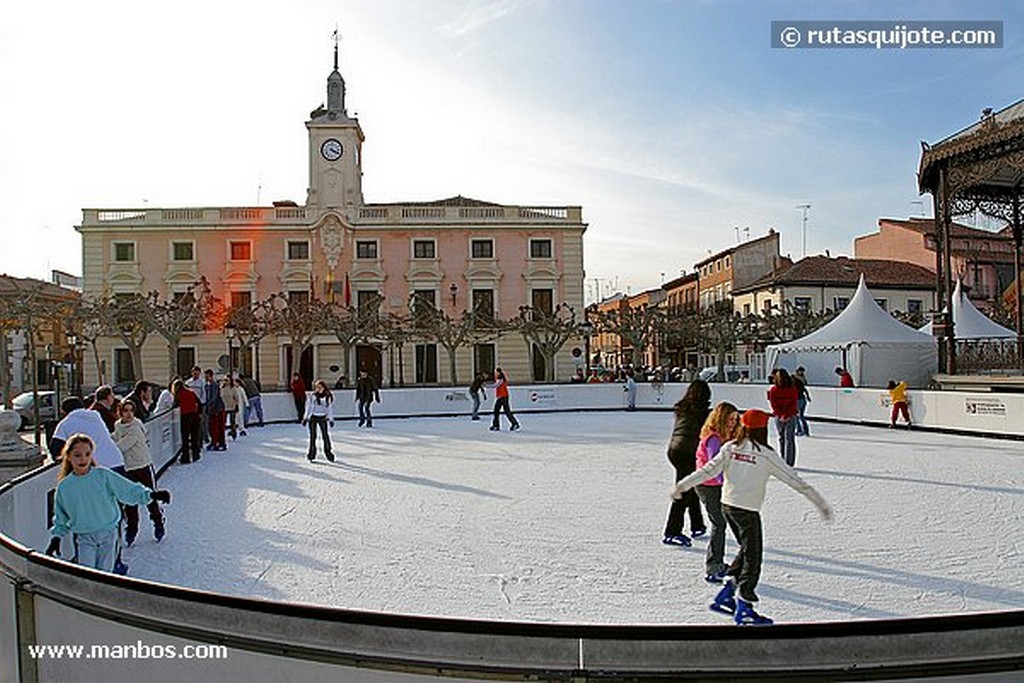 Alcala de Henares
Plaza de Cervantes
Madrid