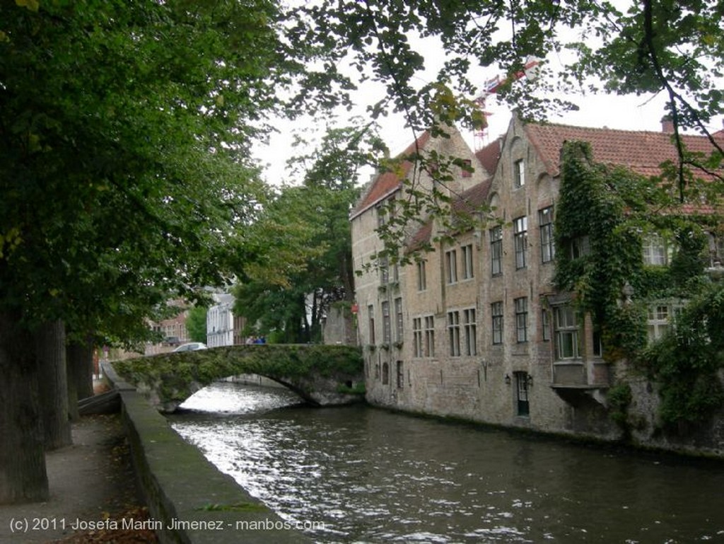 Brujas
muy pintoresco
Brujas