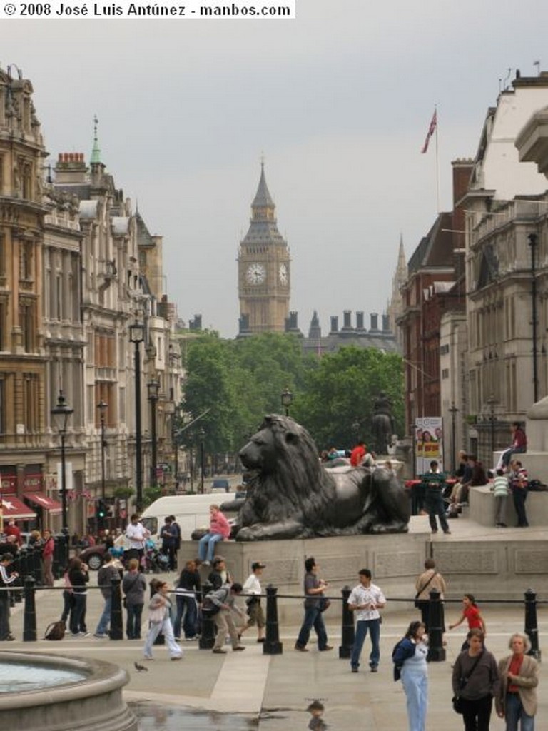 Londres
TRAFALGAR SQUARE
Londres