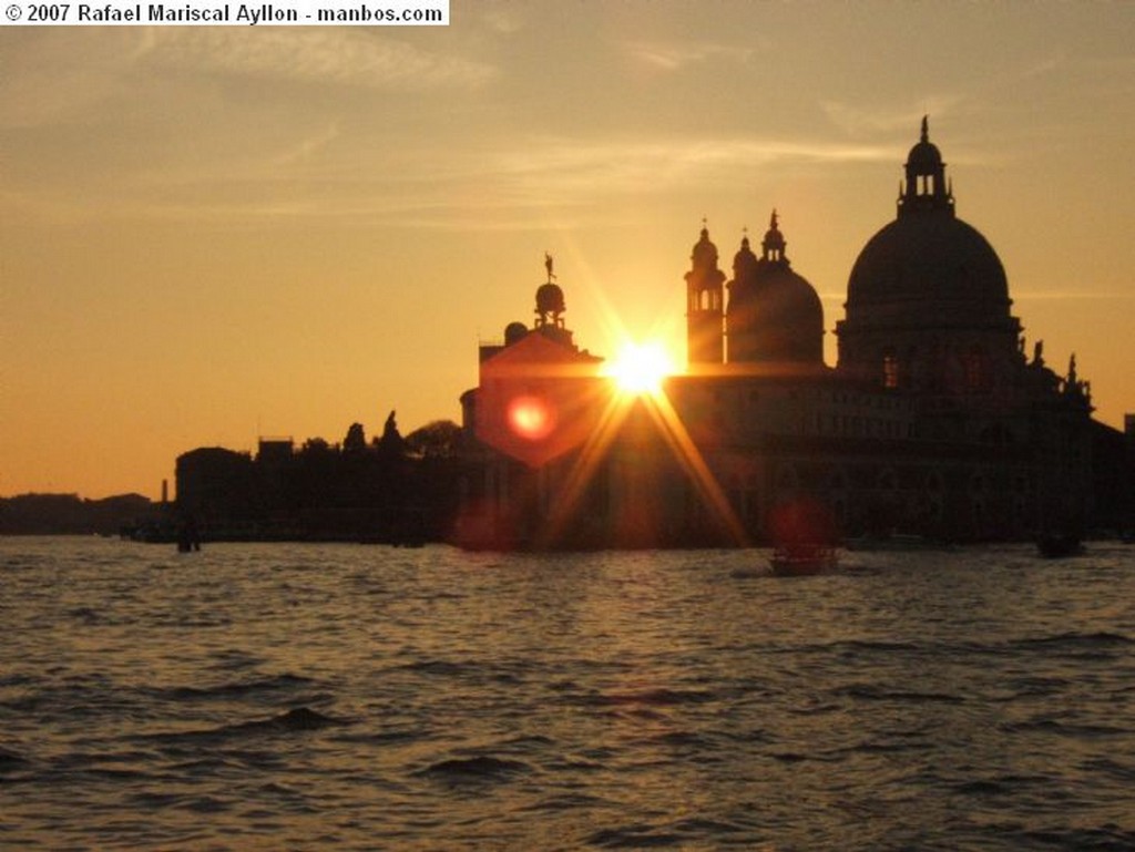 Venecia
Atardecer en Venecia
Venecia