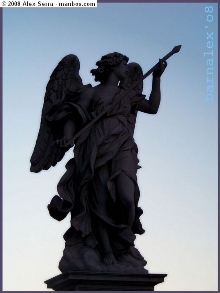 Foto de Roma, Puente San Angello, Italia - Angel con Lanza