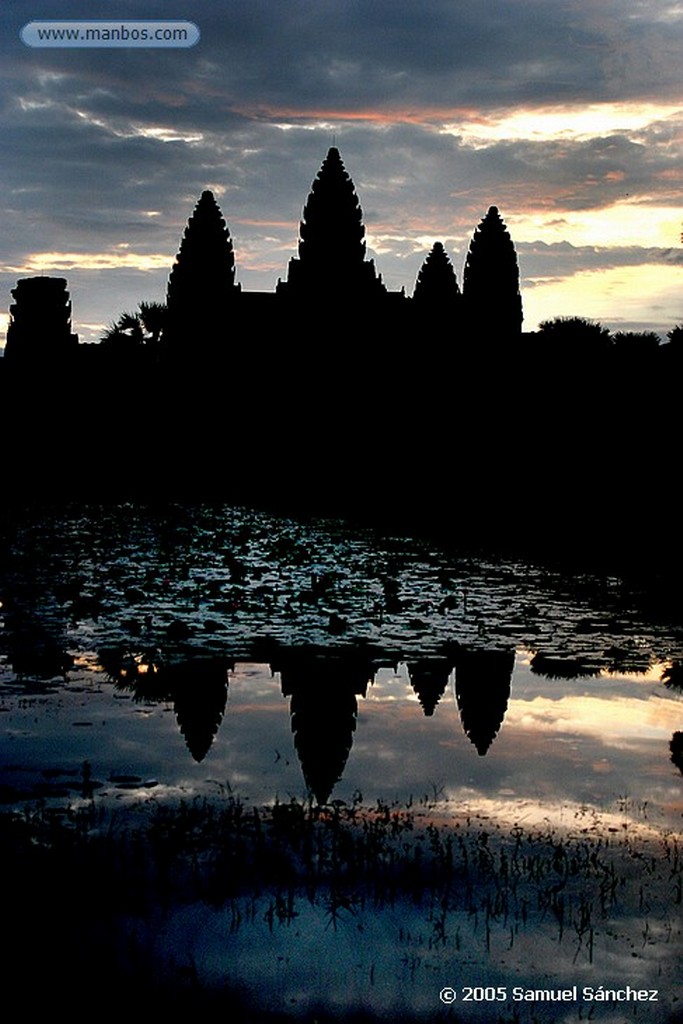 Angkor
Bayon Temple
Angkor