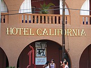 Camara Olympus C310Z
Hotel California
Carmen del Olmo Aparicio
BAJA CALIFORNIA
Foto: 10237