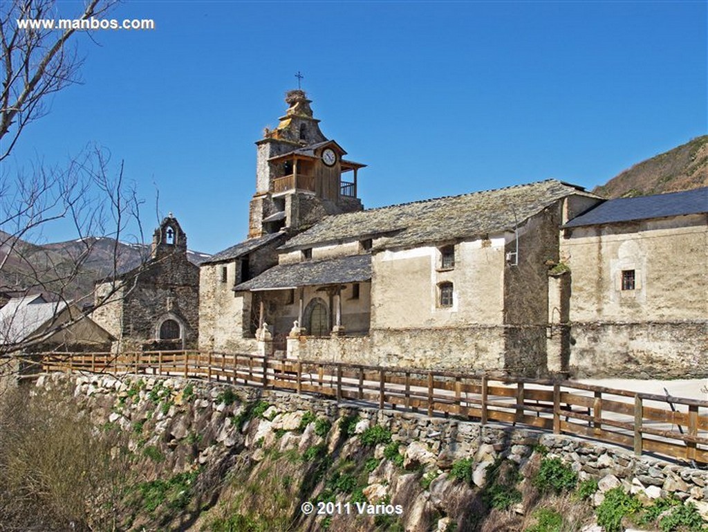 Barrio de la Puente
Iglesia de Barrio 
Leon