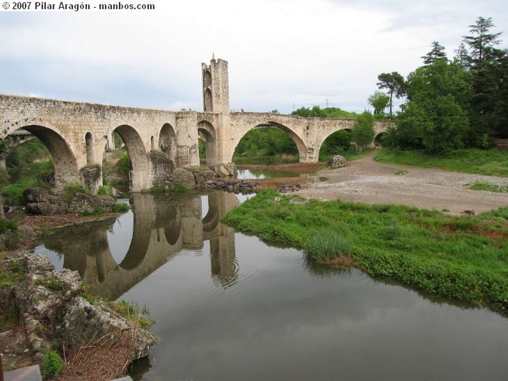 Girona
Girona desde una ventana
Gerona