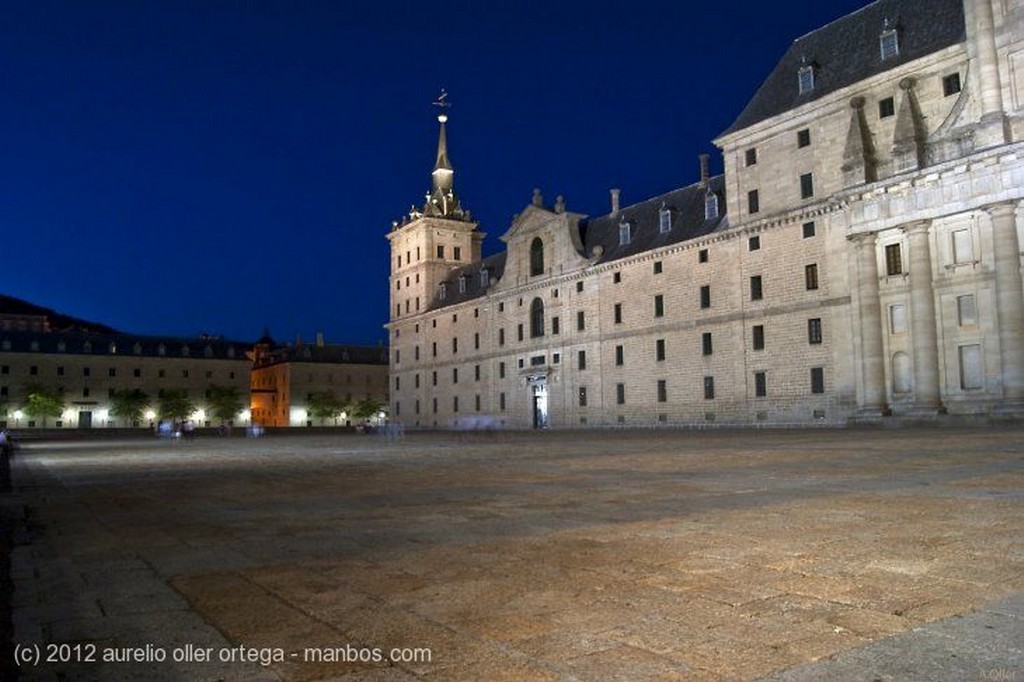 San Lorenzo de El Escorial
Charco con Farol
Madrid