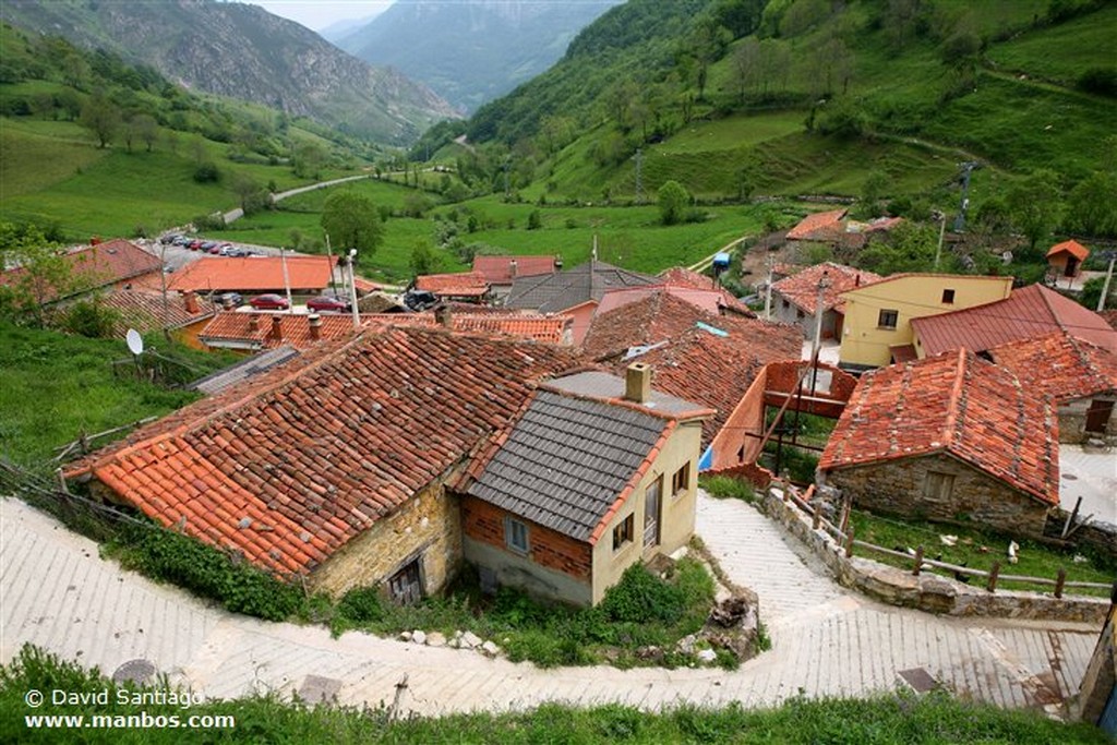 Tuiza de Arriba
Tuiza de Arriba - valle del Huerna - asturias
Asturias