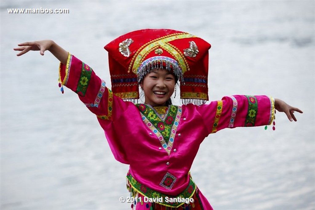 Xingping
Li River Guilin  souvenir Shops China
Xingping