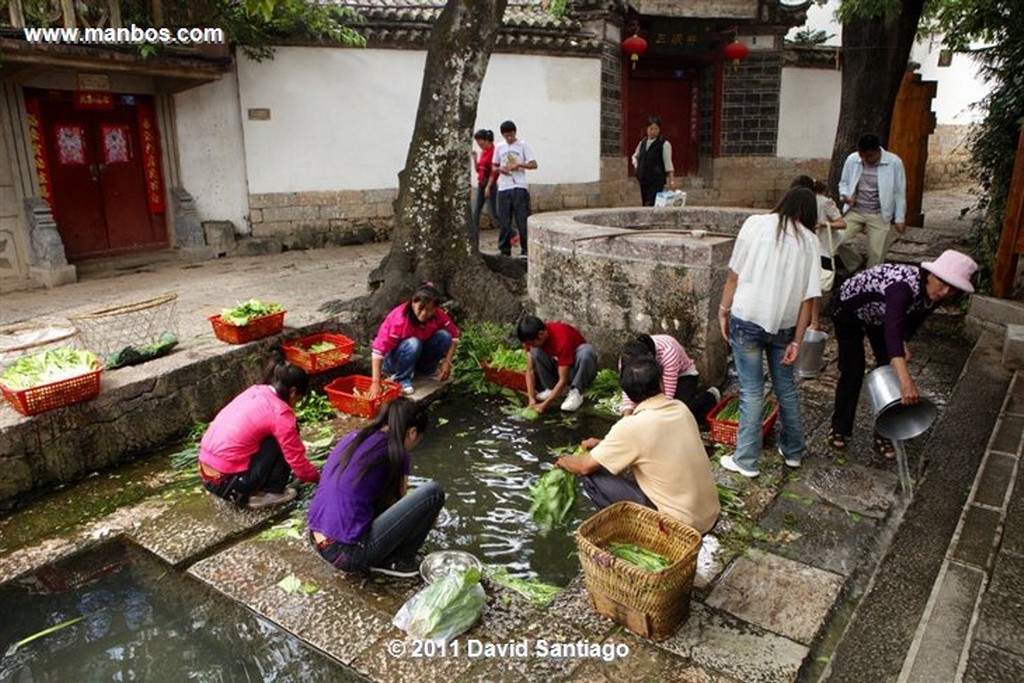 Lijiang
Old Town Lijiang - shangri La - yunnan - china
Shangri La