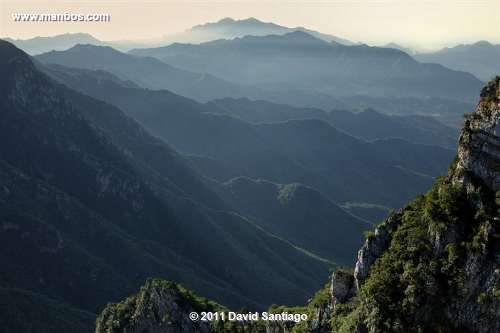 La Gran Muralla
Great Wall At Mutianyu  beijing  china
Beijing