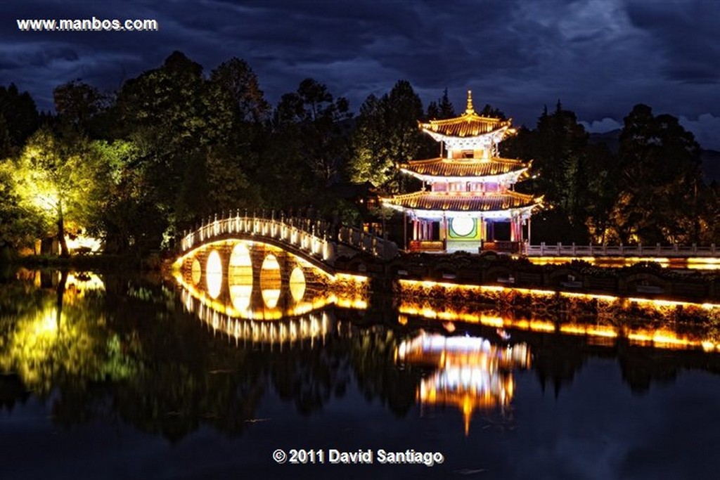 Lijang
Pagoda - black Dragon Pool - lijang - yunnan - china
Shangri La