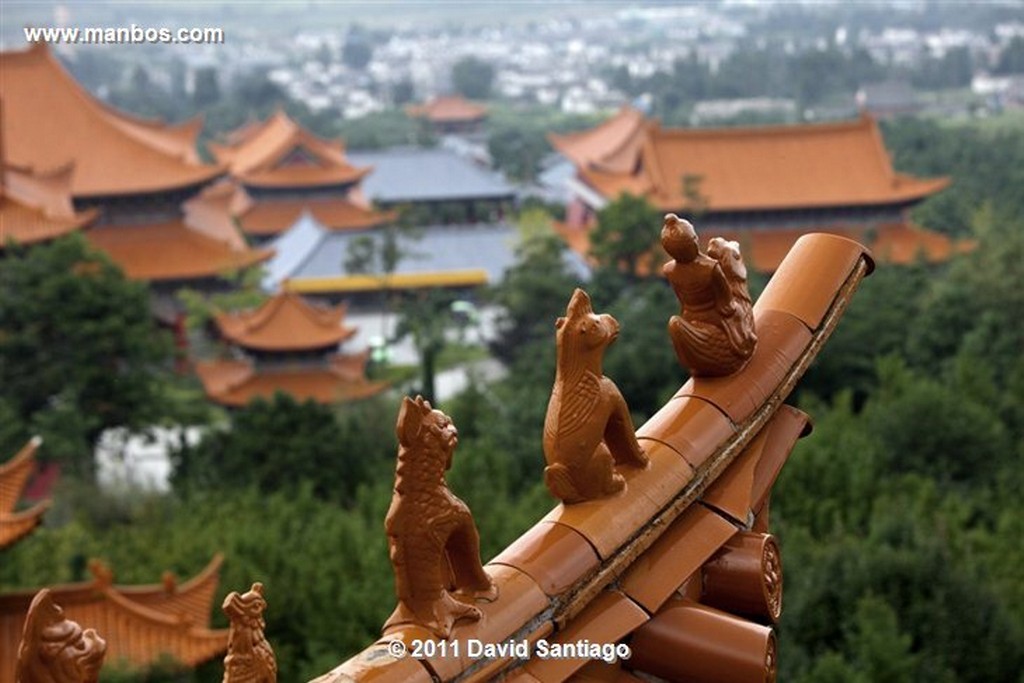 Dali
Dali   the Three Pagoda  china
Dali