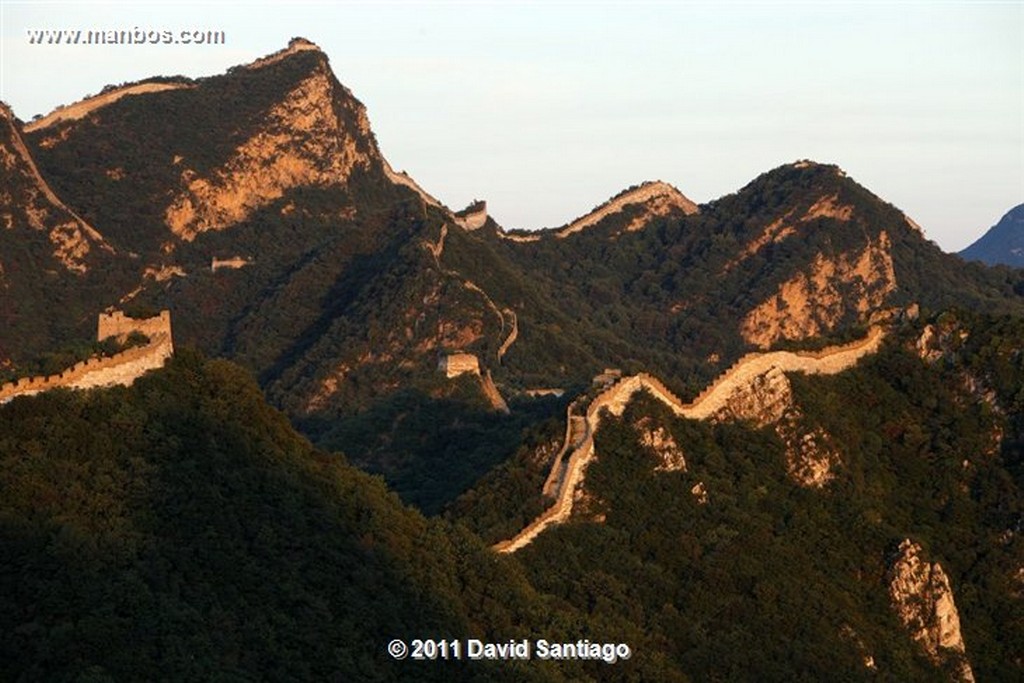 La Gran Muralla
Great Wall At Mutianyu  beijing  china
Beijing