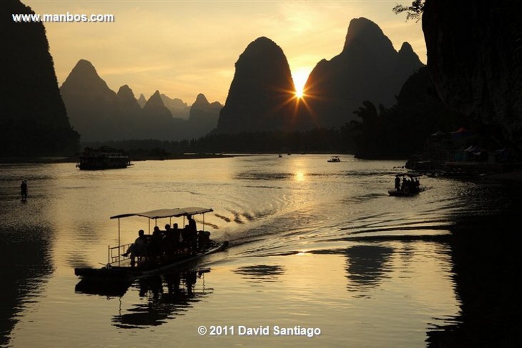 Xingping
Li River  xingping Cormorant Fishermen China
Xingping