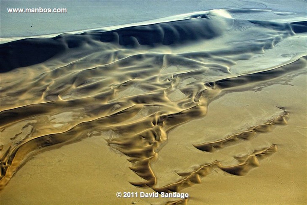 Namibia
Namibia Namib National Park Costa de Los Esqueletos 
Namibia