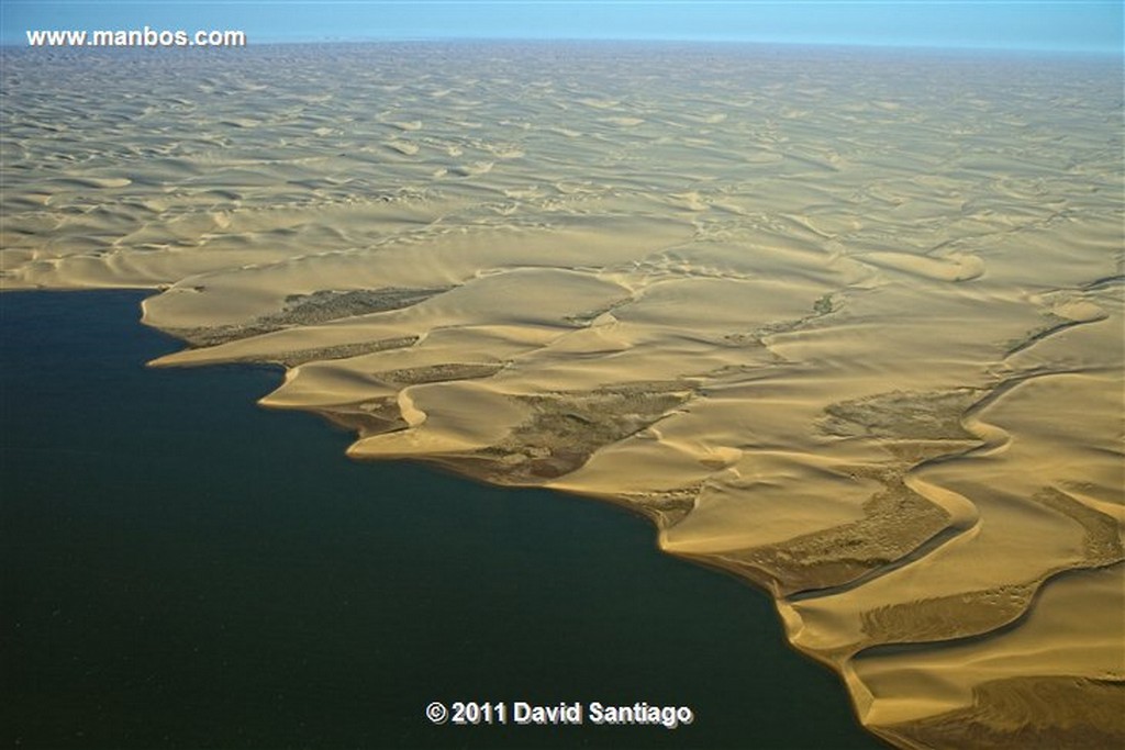 Namibia
Namibia Namib National Park Costa de Los Esqueletos 
Namibia