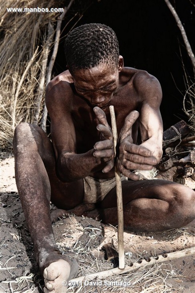 Namibia
Namibia Sam Bosquimanos 
Namibia