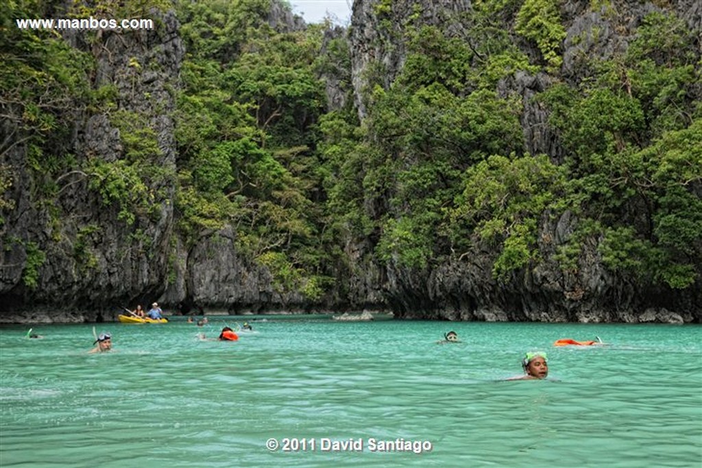 Palawan
Small Lagoon Island
Bacuit Archipielago