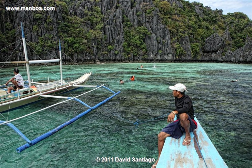 Palawan
Small Lagoon Island
Bacuit Archipielago