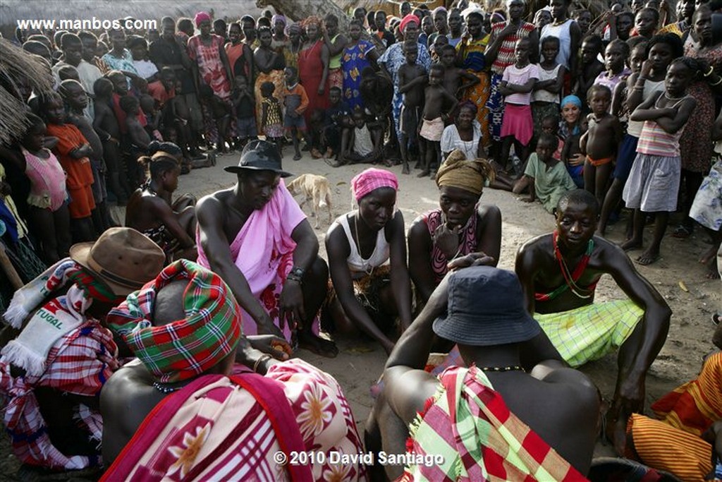 Islas Bijagos 
Casamiento P n Orango Poilao Bijagos Guinea Bissau 
Islas Bijagos 