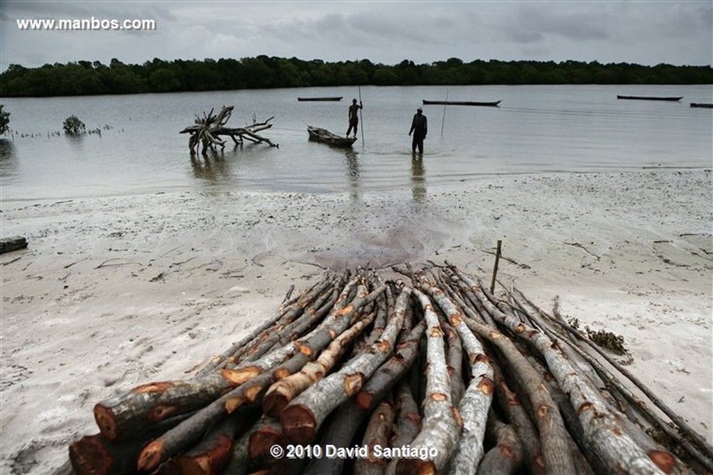 Gazi 
Pueblo de Pescadores de Gazi Kenia 
Mombasa 