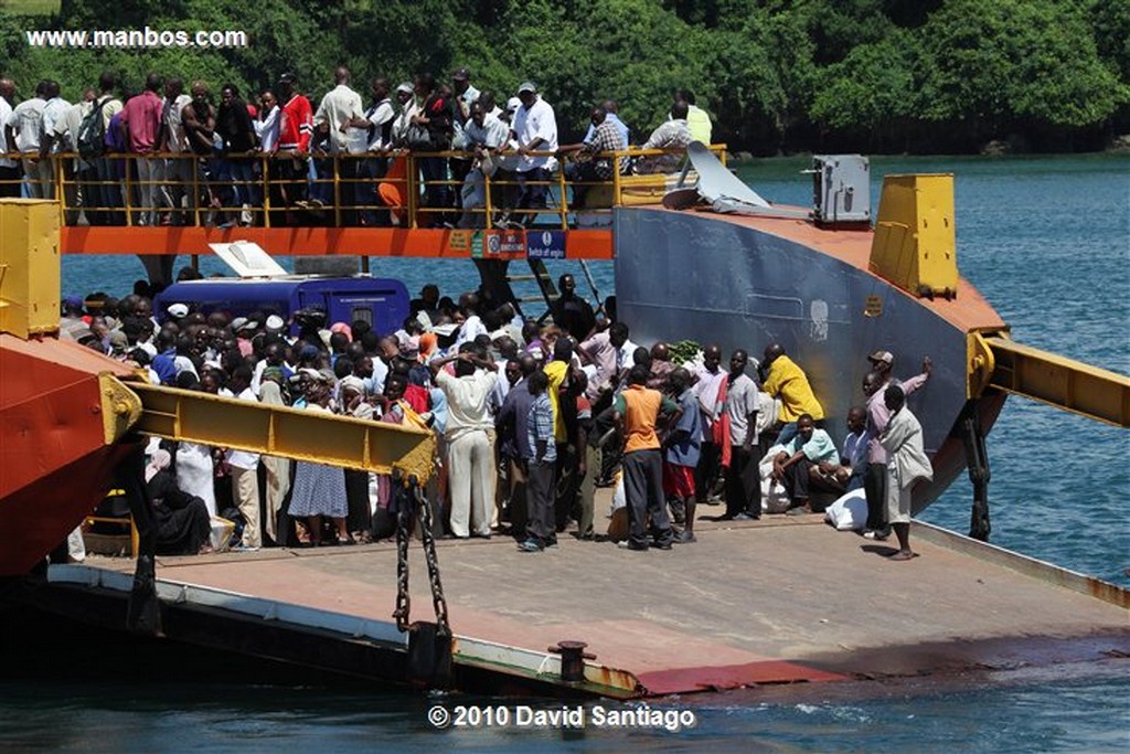 Mombasa
Ferri de Mombasa Kenia 
Mombasa