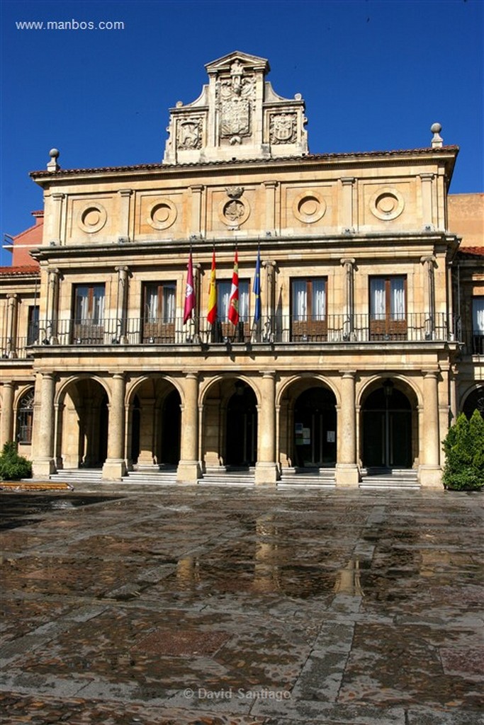 Leon
Plaza San Marcelo en Leon
Leon