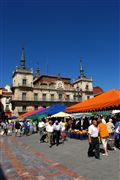 Mercado de la Plaza Mayor, Leon, España