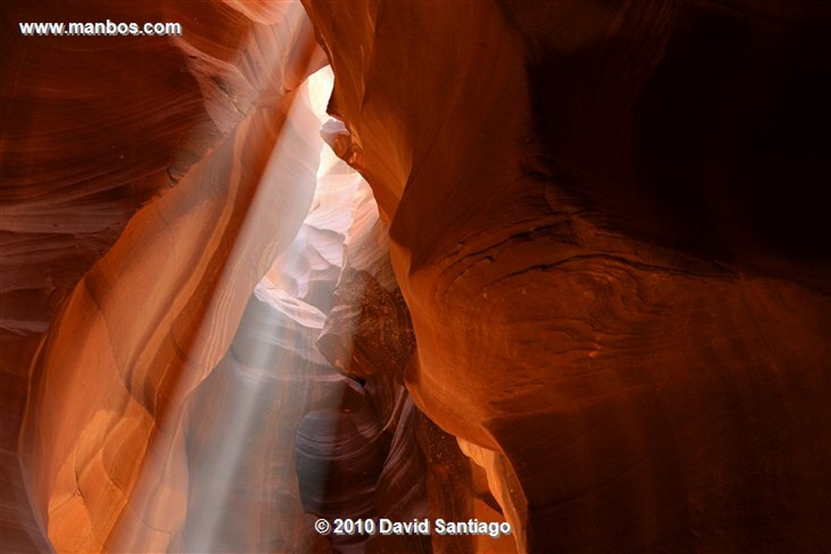 Antelope Canyon National Park 
Antelope Canyon Cañon Page Arizona 
Arizona 