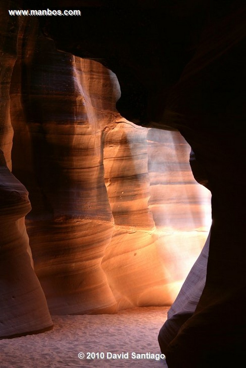 Antelope Canyon National Park 
Antelope Canyon Cañon Page Arizona 
Arizona 