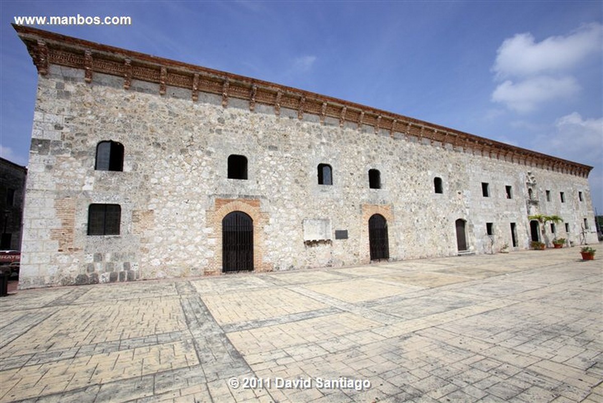 Santo Domingo
Colonial Zone National Pantheon Santo Domingo
Santo Domingo