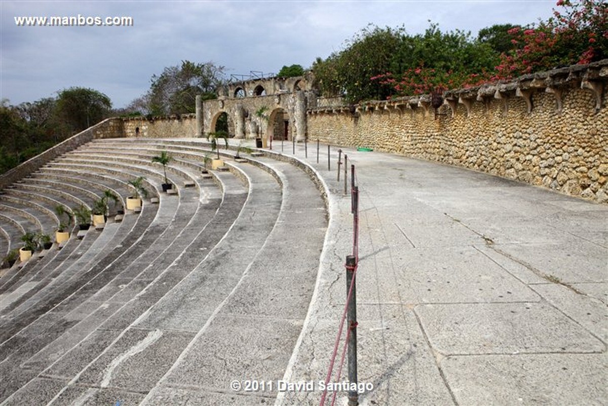 Santo Domingo
The Altos de Chavon School Of Design
Santo Domingo