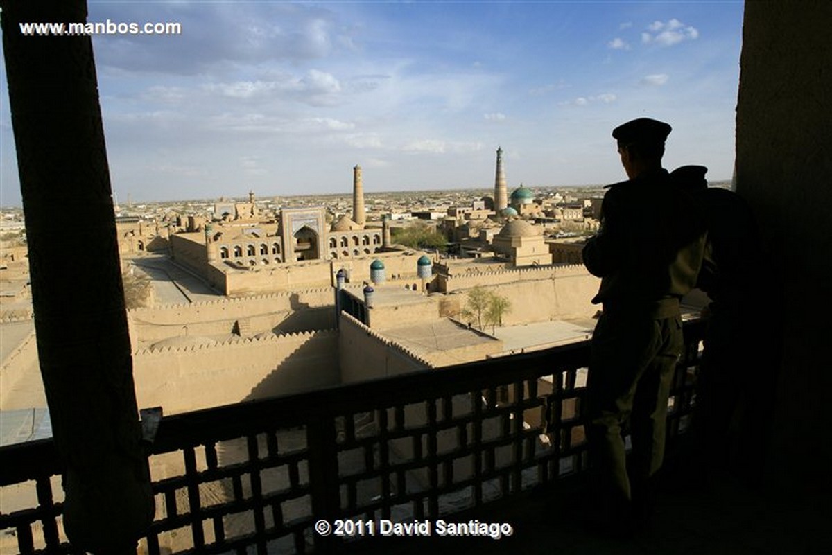 Khiva
Khiva
Khiva