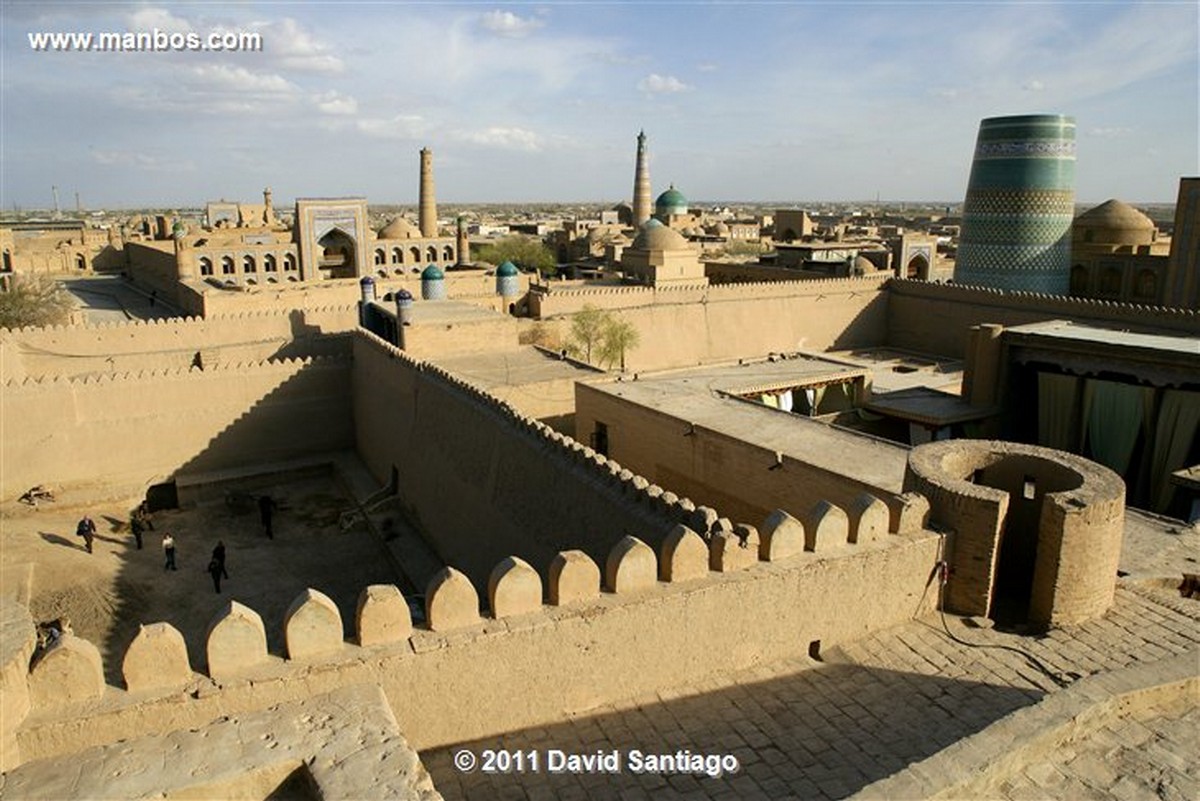 Khiva
Khiva
Khiva