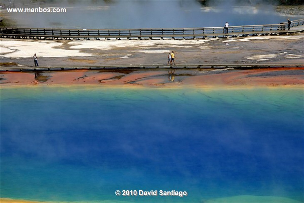 Yellowstone 
Yellowstone Grand Prismatic Spring Eeuu 
Wyoming 